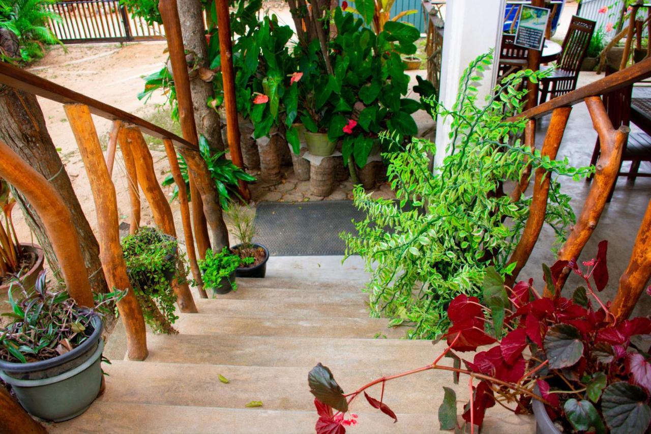Turtle Paradise Tangalle Exterior photo